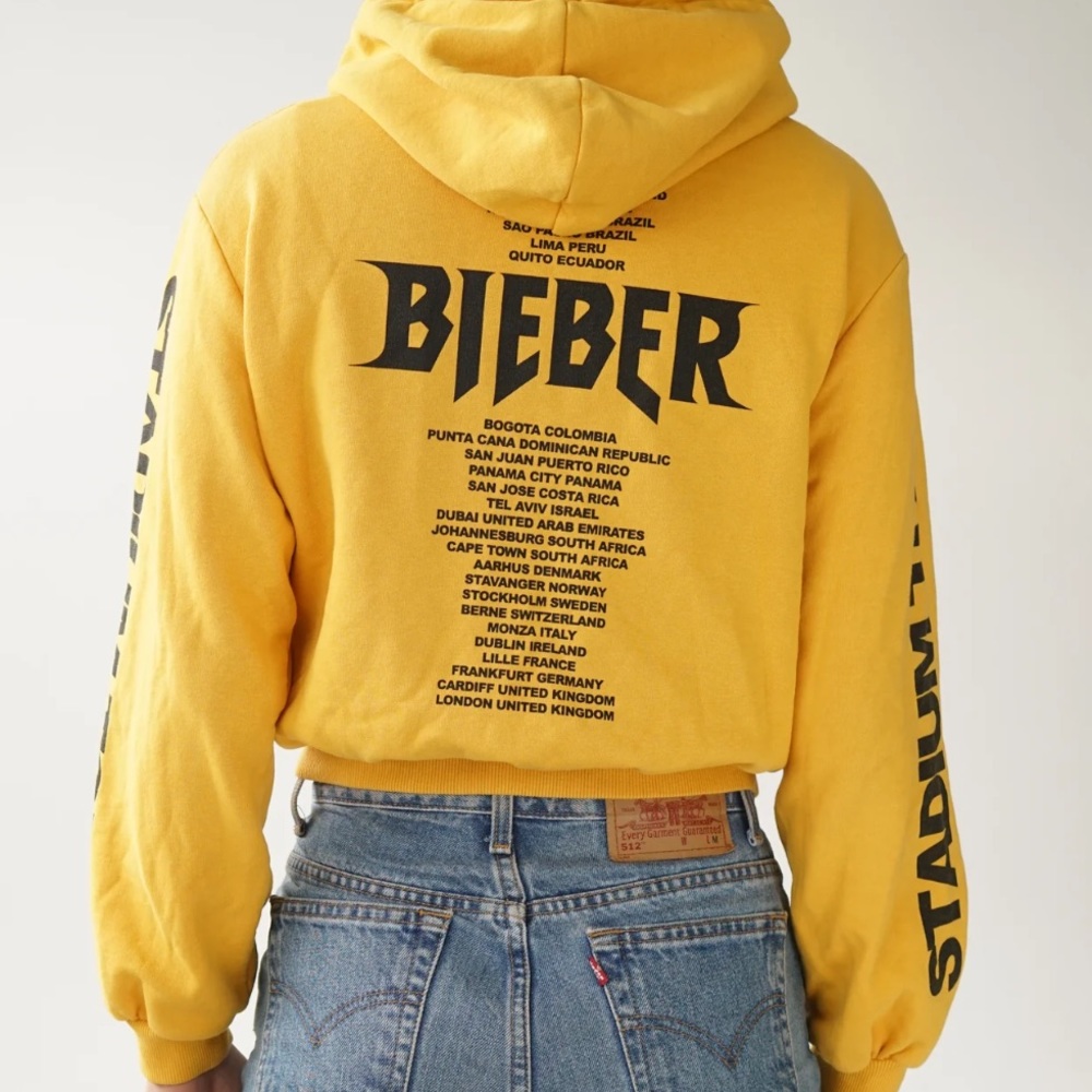 H&M x Justin Bieber Crop Hoodie Sweatshirt L Yellow 2017 Stadium Tour Pullover